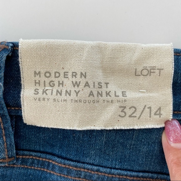 LOFT Modern Skinny Ankle jeans, new with tags - Picture 10 of 13